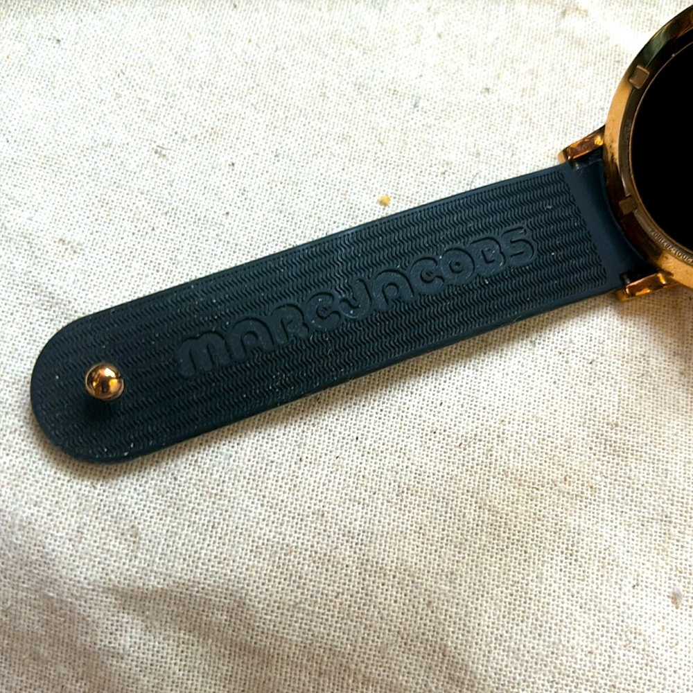 Marc Jacobs Riley Smartwatch Watch Rose Gold Cement Round - Picture 4 of 9